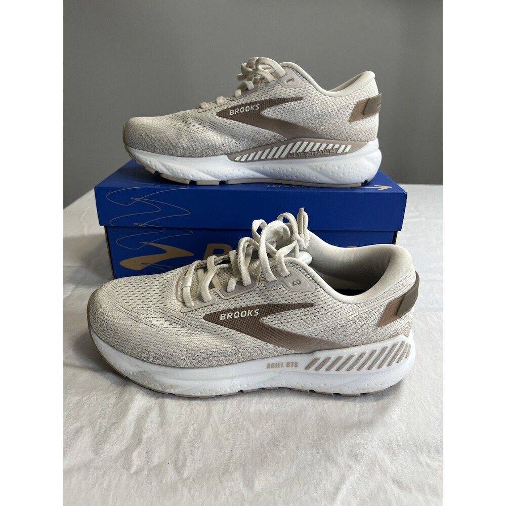 Brooks Ariel GTS 24 Women’s 7.5 D Wide Walking Shoes Sneakers Max Support Cream